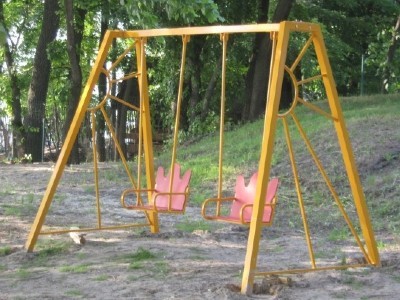 Выбирайте качели от производителя